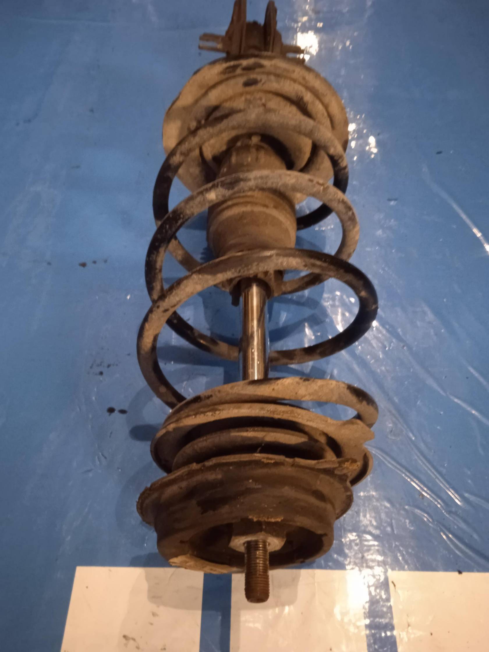 Ammortizzatore ant. dx.